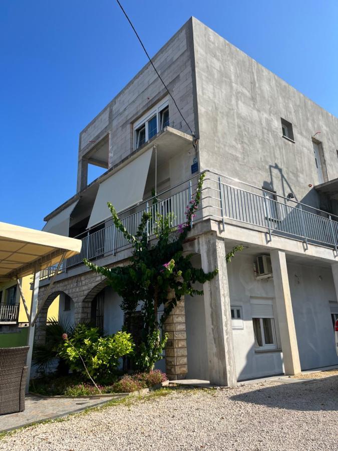 Apartmani Lamani Bibinje Exterior photo