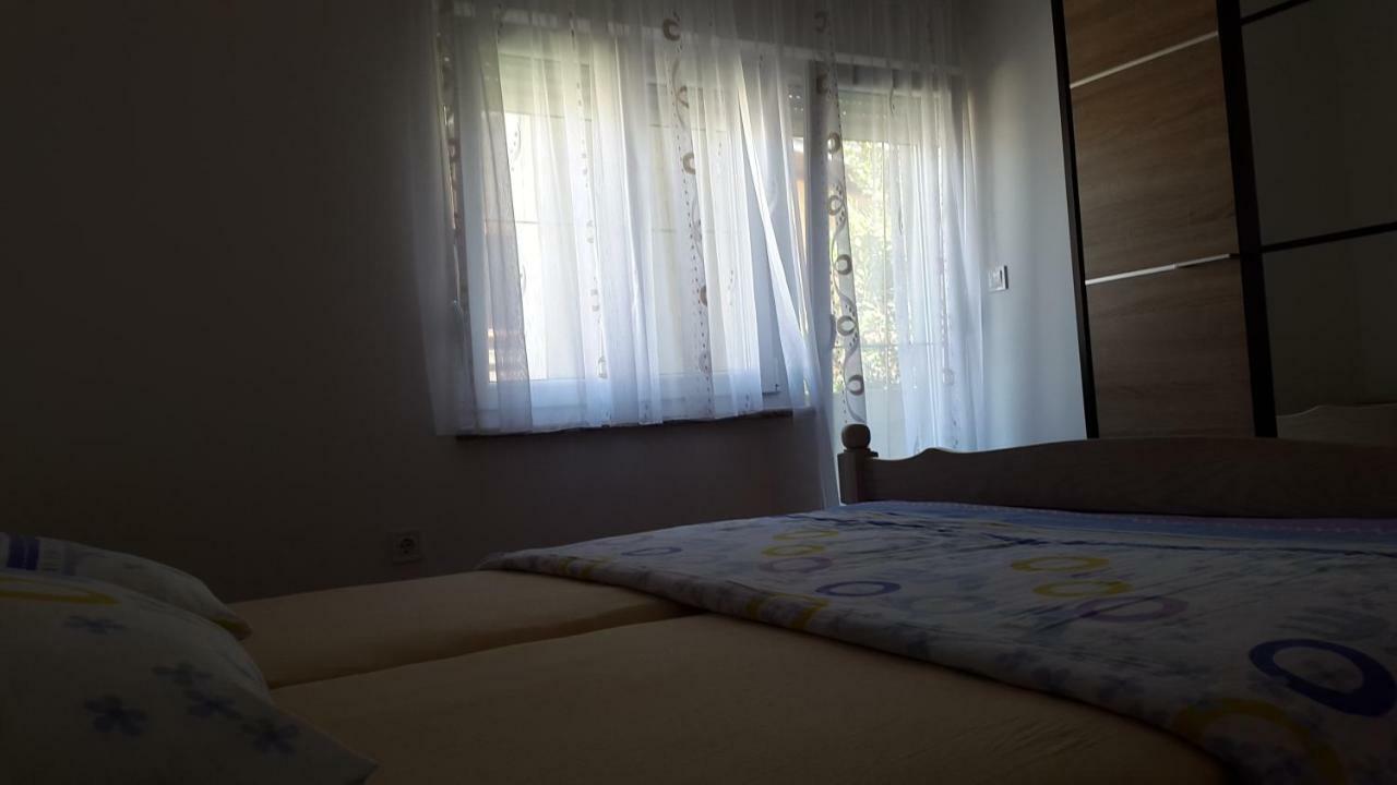 Apartmani Lamani Bibinje Exterior photo