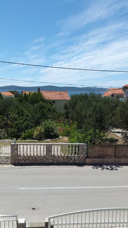 Apartmani Lamani Bibinje Exterior photo
